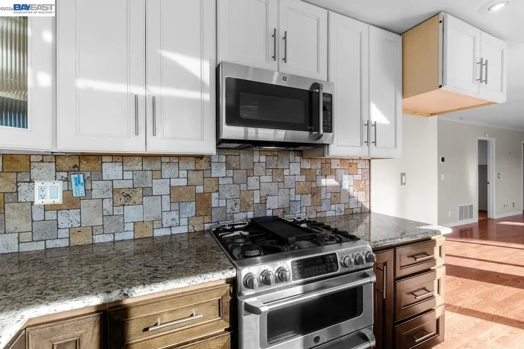 36671 Ponderosa Court Newark CA 94560