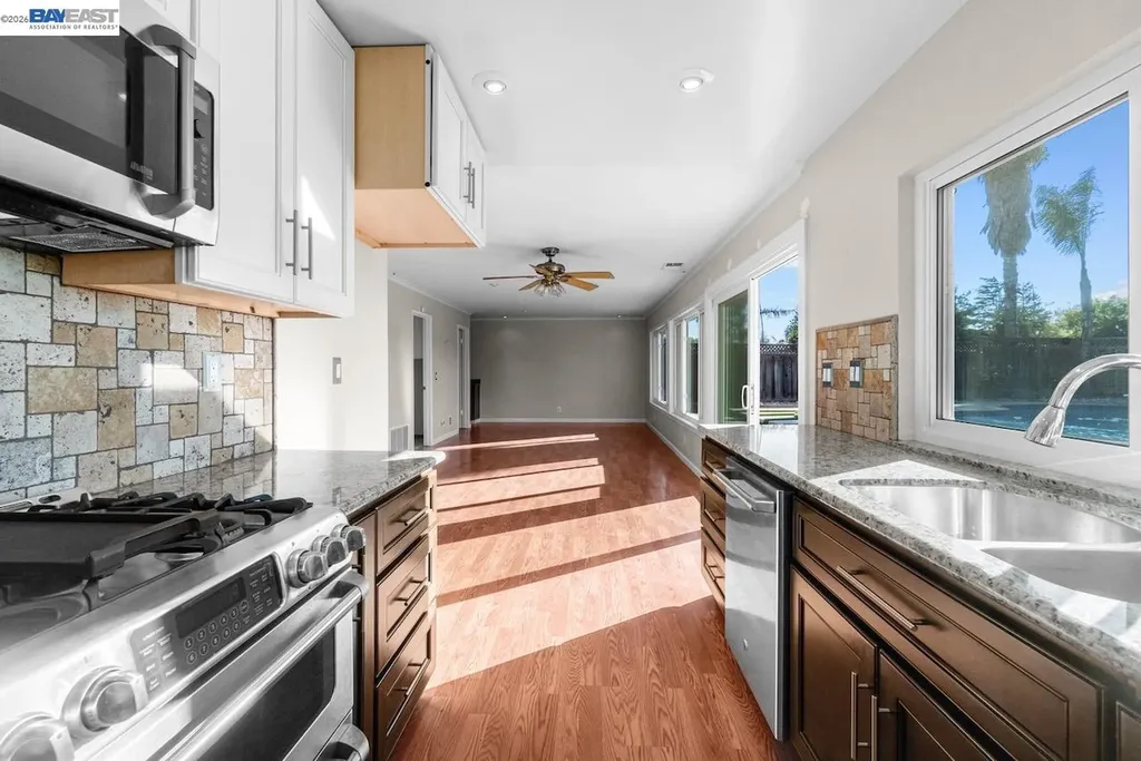 36671 Ponderosa Court Newark CA 94560