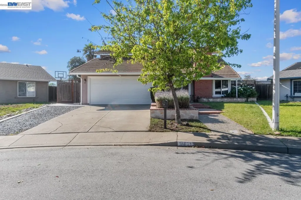 36671 Ponderosa Court Newark CA 94560