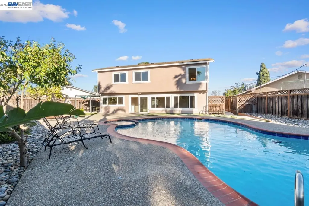 36671 Ponderosa Court Newark CA 94560
