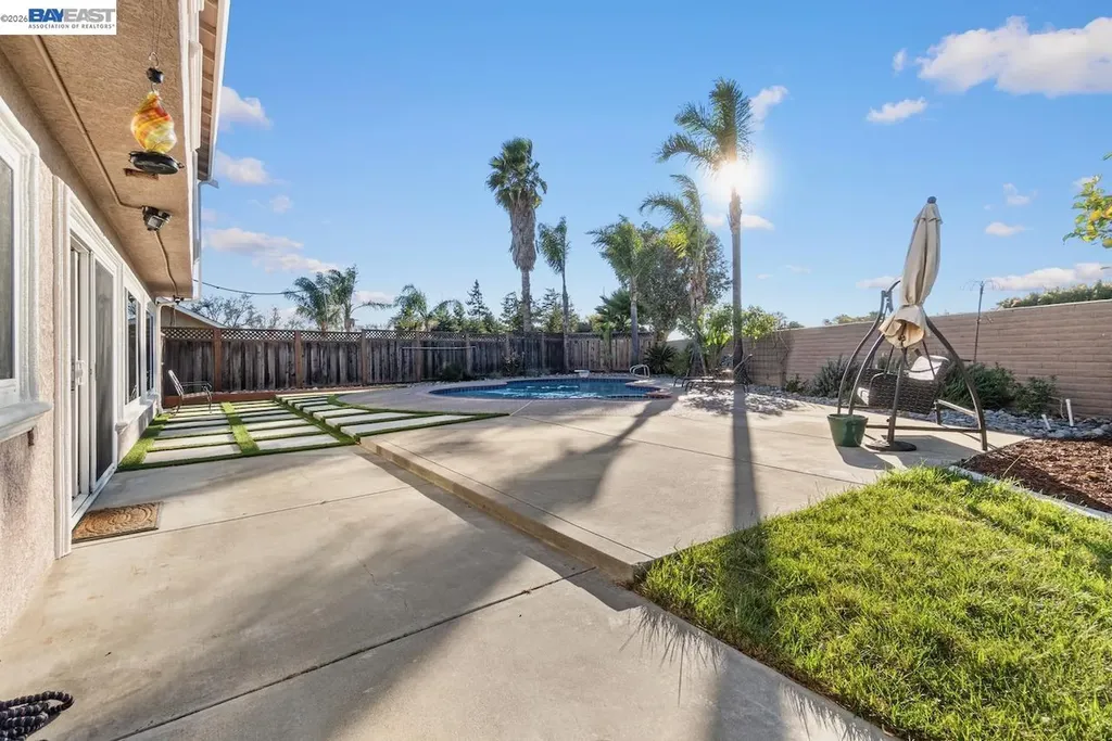 36671 Ponderosa Court Newark CA 94560