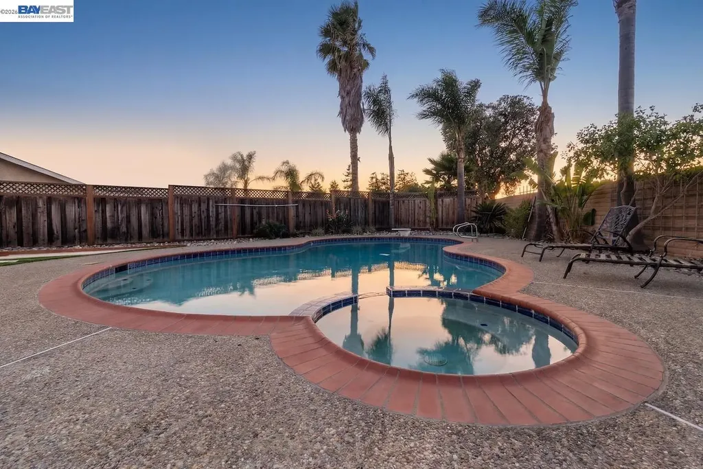 36671 Ponderosa Court Newark CA 94560