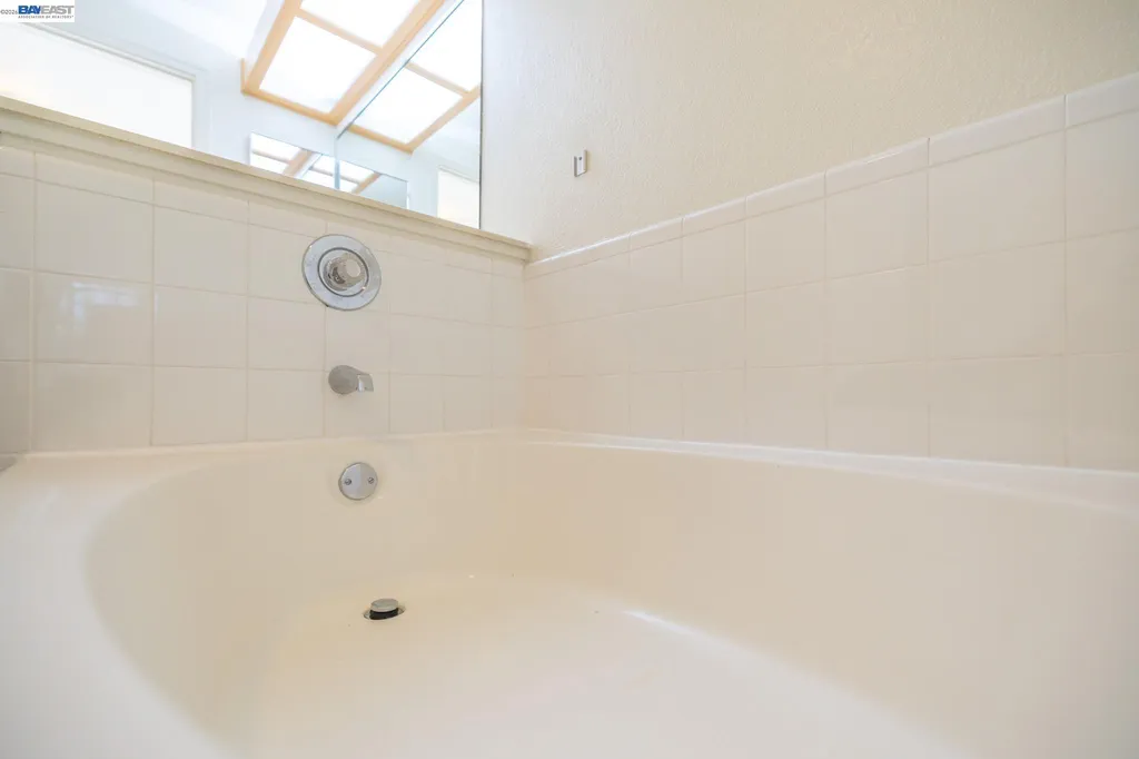 21103 Gary Castro Valley CA 94546