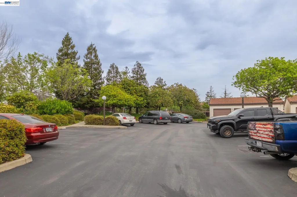 21103 Gary Castro Valley CA 94546