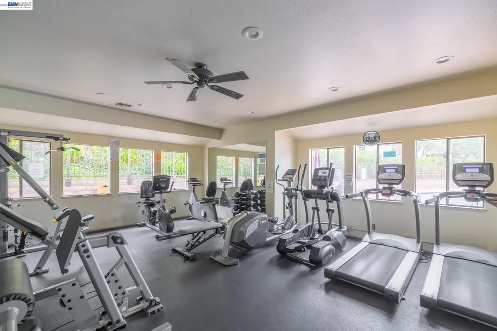21103 Gary Castro Valley CA 94546