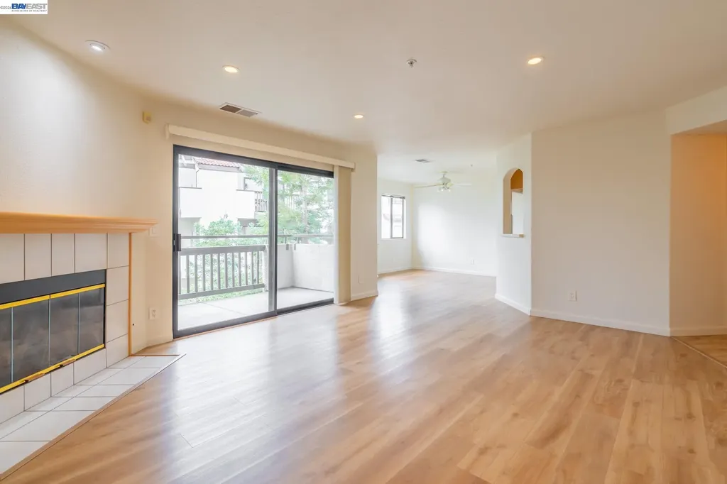 21103 Gary Castro Valley CA 94546
