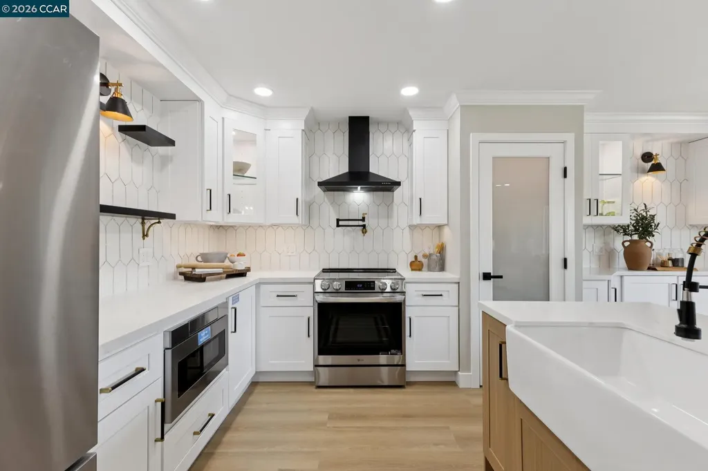 2101 Golden Rain Road Walnut Creek CA 94595