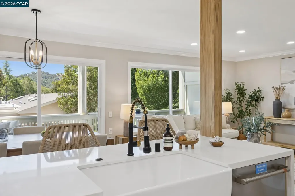 2101 Golden Rain Road Walnut Creek CA 94595