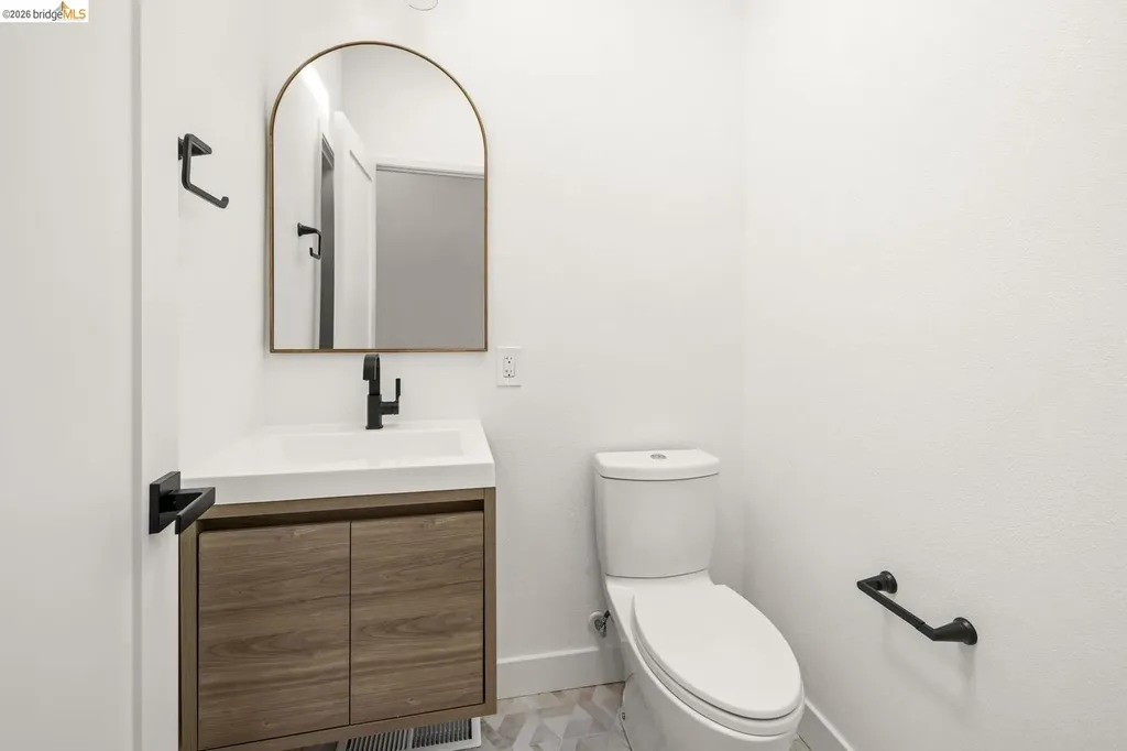 3409 Wyman Street Oakland CA 94619