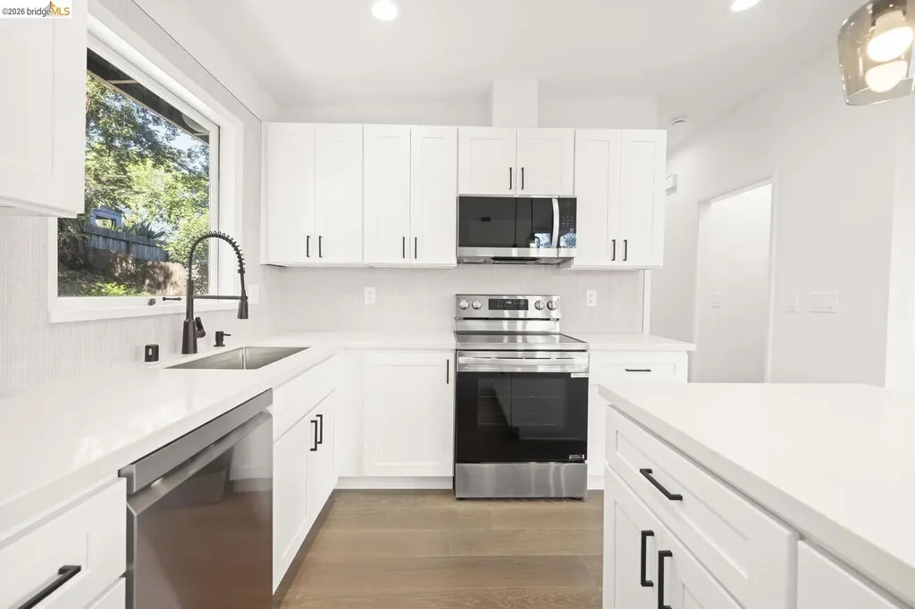 3409 Wyman Street Oakland CA 94619