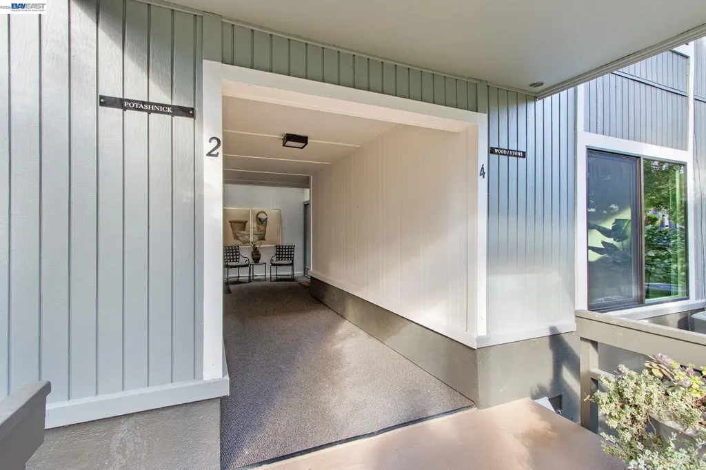 2772 Tice Creek Drive Walnut Creek CA 94595