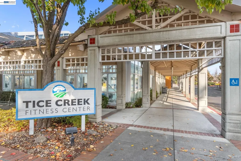 2772 Tice Creek Drive Walnut Creek CA 94595