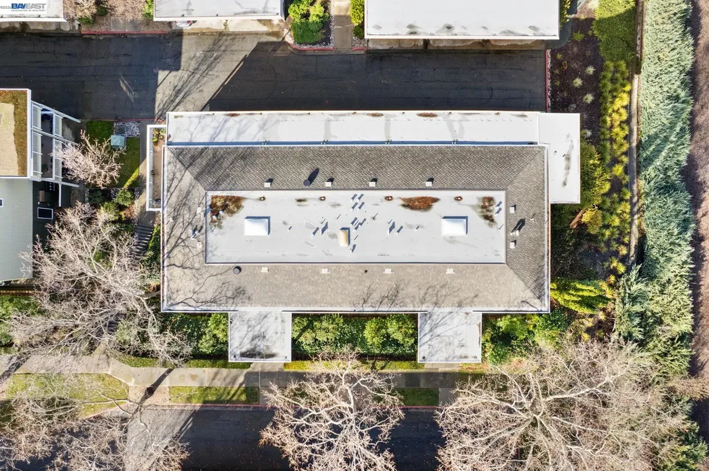 2772 Tice Creek Drive Walnut Creek CA 94595