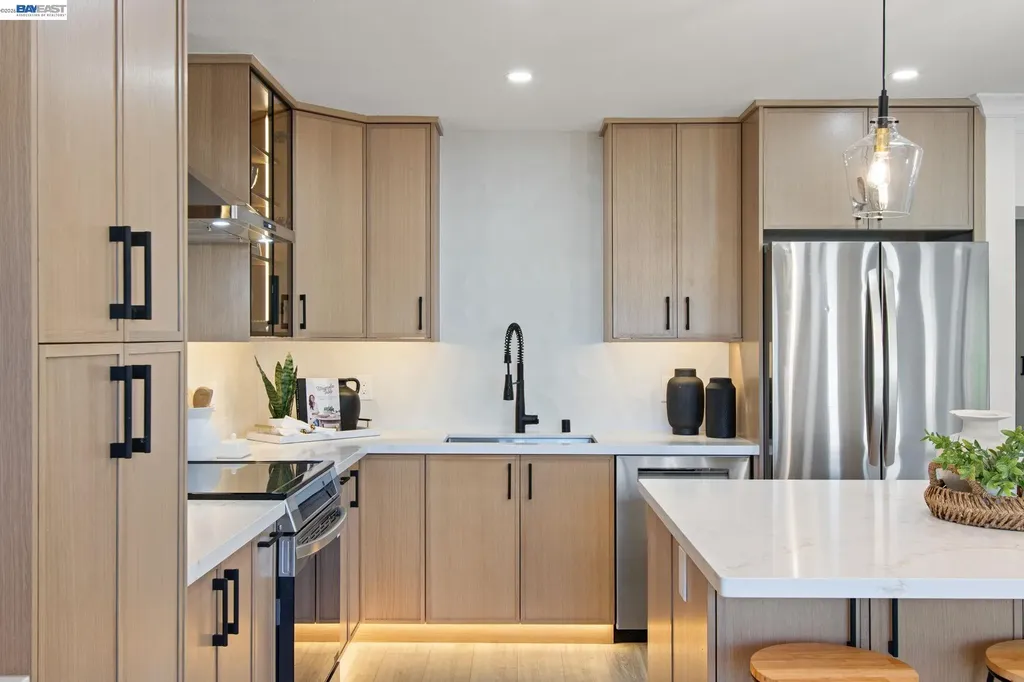 2772 Tice Creek Drive Walnut Creek CA 94595