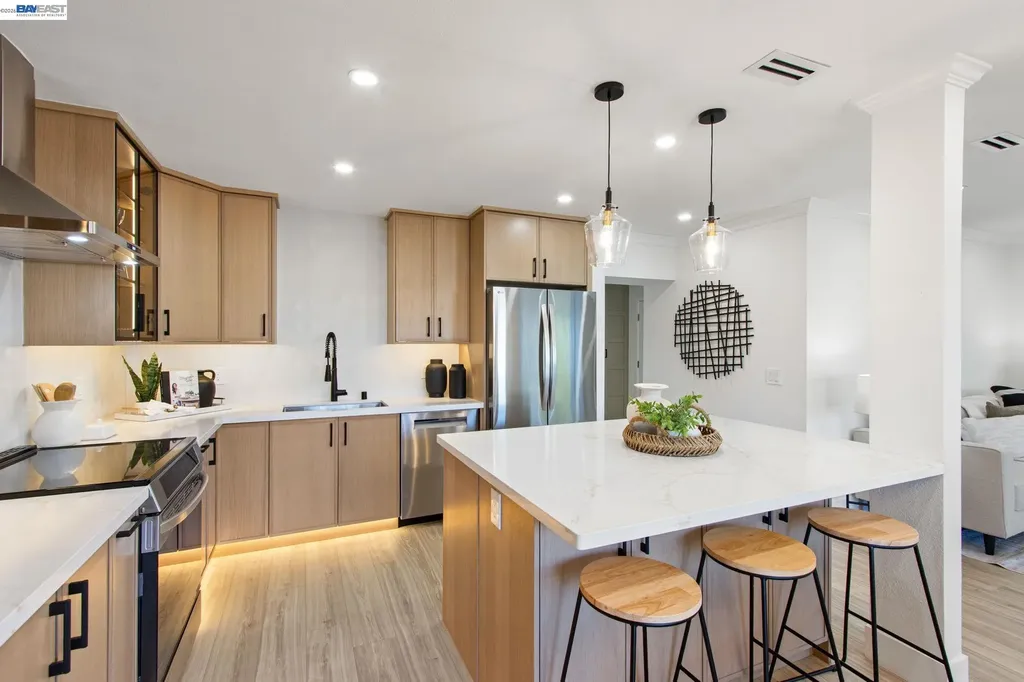 2772 Tice Creek Drive Walnut Creek CA 94595