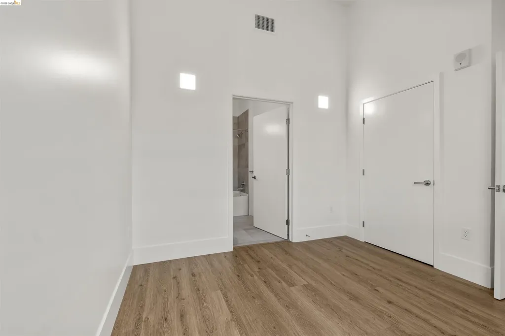 1545 32nd Street Oakland CA 94608