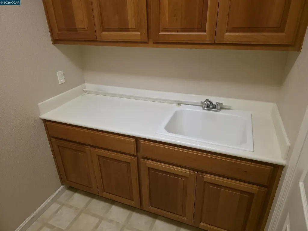 8625 Livingston Way Discovery Bay CA 94505