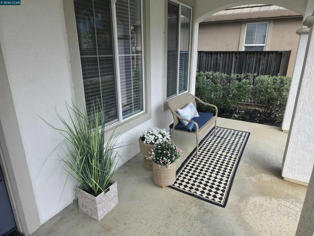 8625 Livingston Way Discovery Bay CA 94505