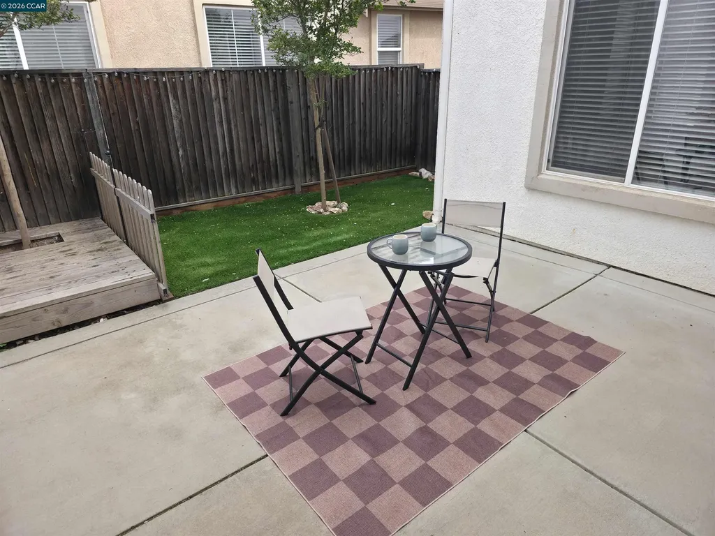 8625 Livingston Way Discovery Bay CA 94505