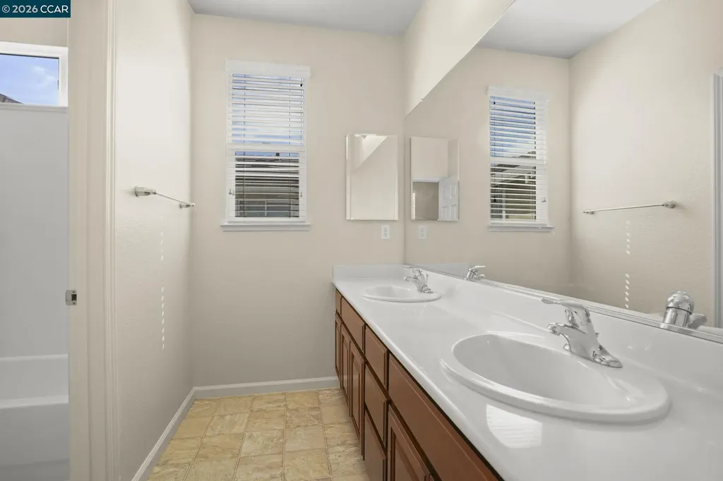 507 Livingston Court Discovery Bay CA 94505