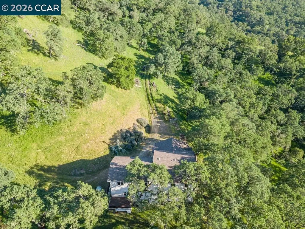 98 Oak Springs Drive Napa CA 94558
