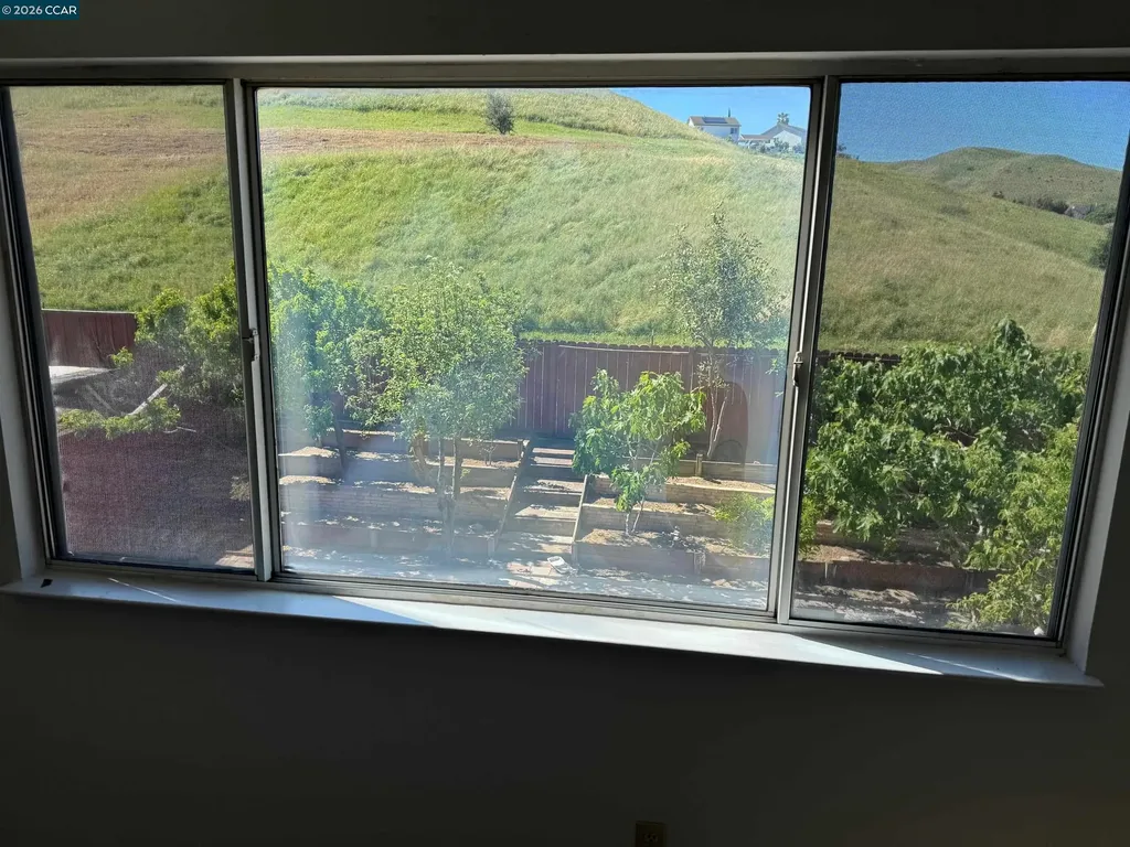 2268 Oak Hills Drive Pittsburg CA 94565