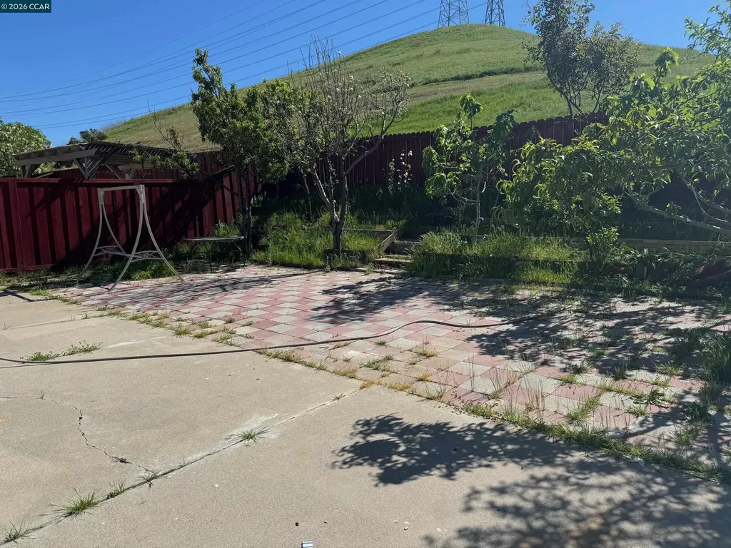 2268 Oak Hills Drive Pittsburg CA 94565