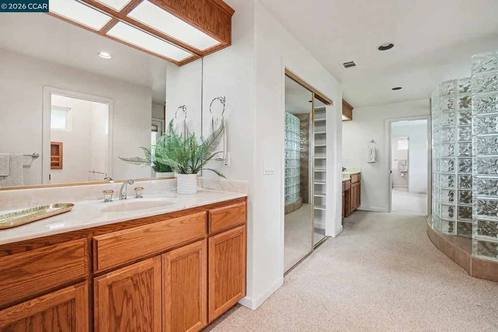 5666 Oakmont Court Discovery Bay CA 94505