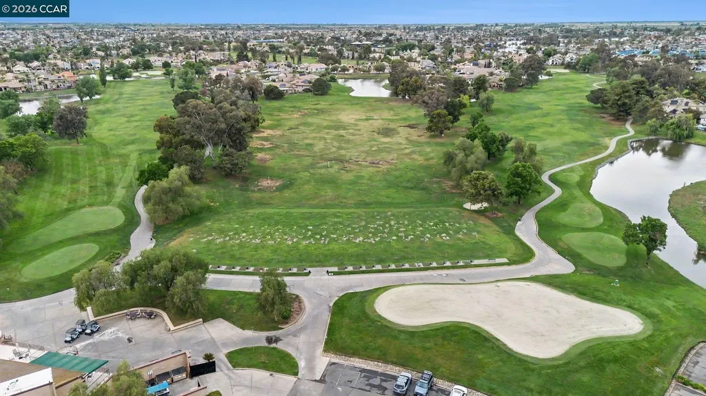 5666 Oakmont Court Discovery Bay CA 94505