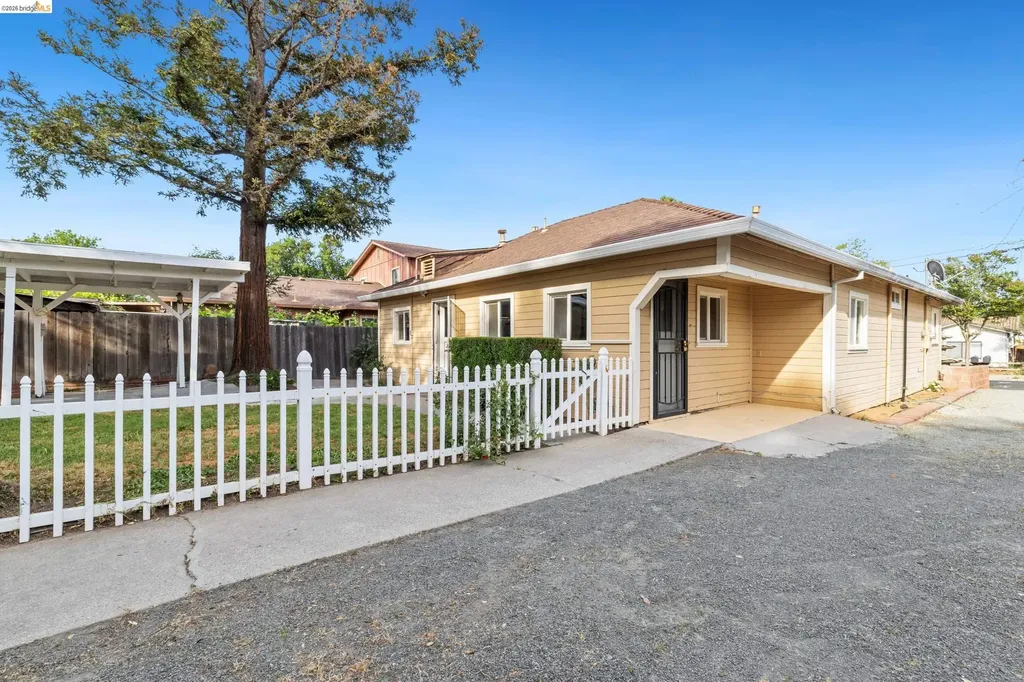 413 Landis Avenue Oakley CA 94561