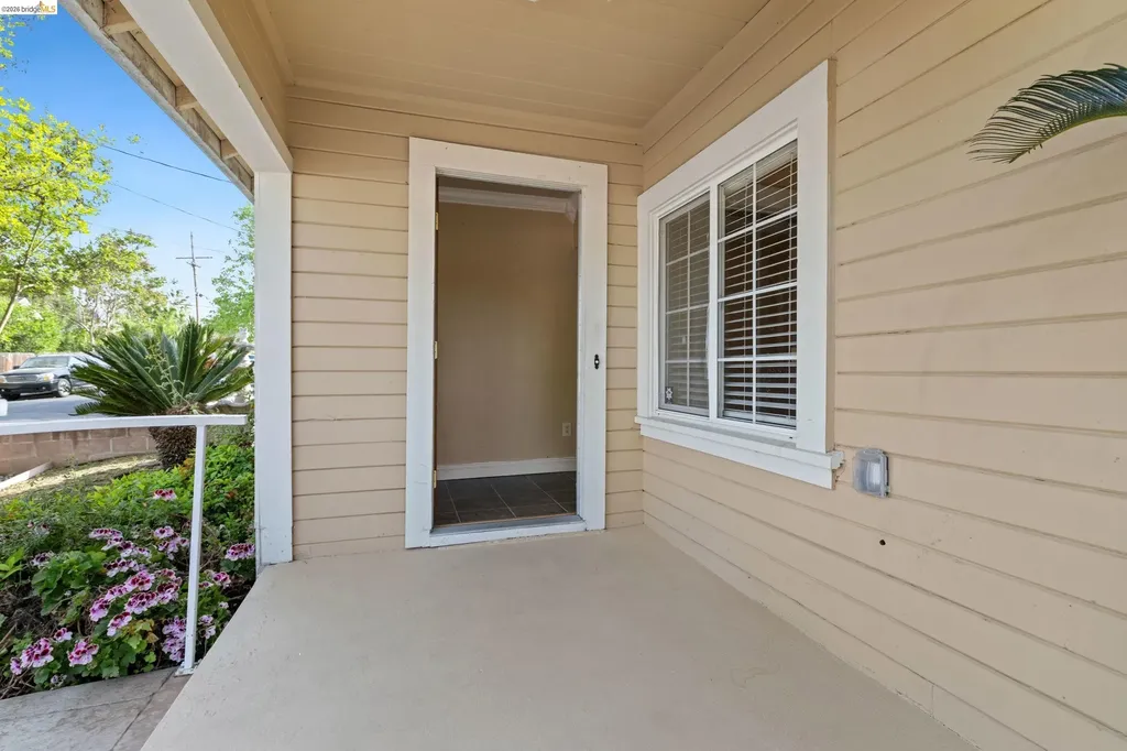 413 Landis Avenue Oakley CA 94561