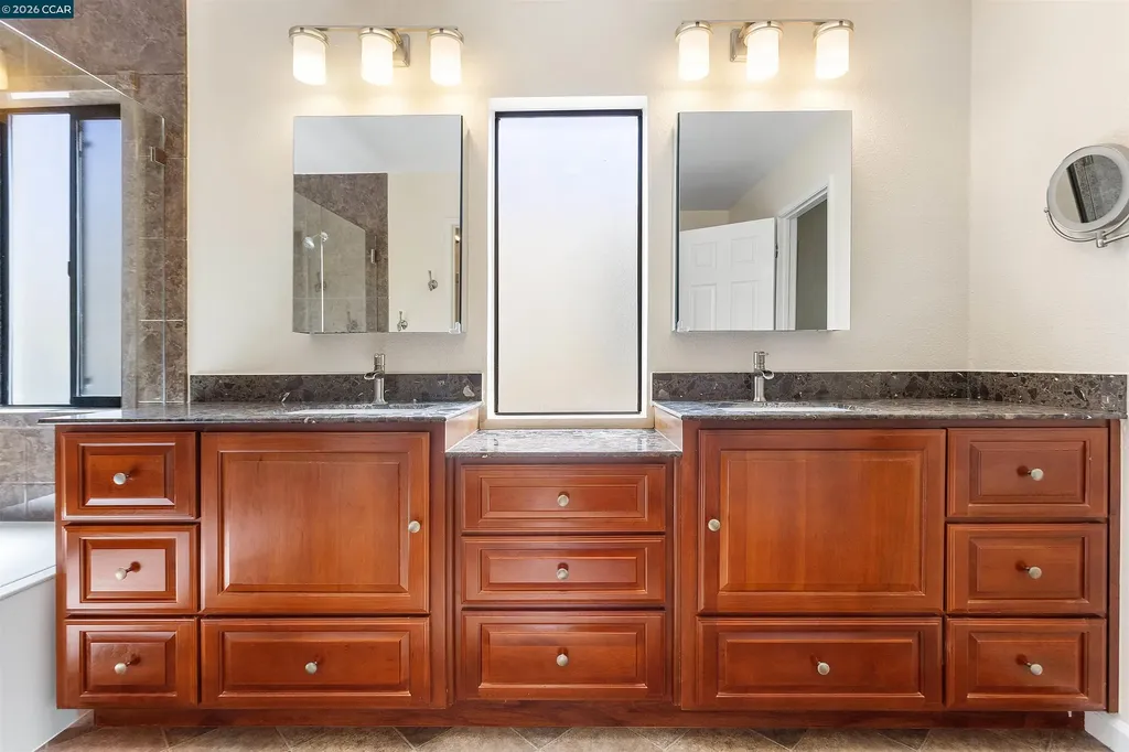 4731 Spinnaker Way Discovery Bay CA 94505