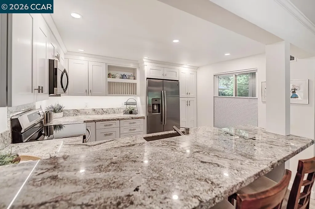 2017 Oakmont Way Walnut Creek CA 94595