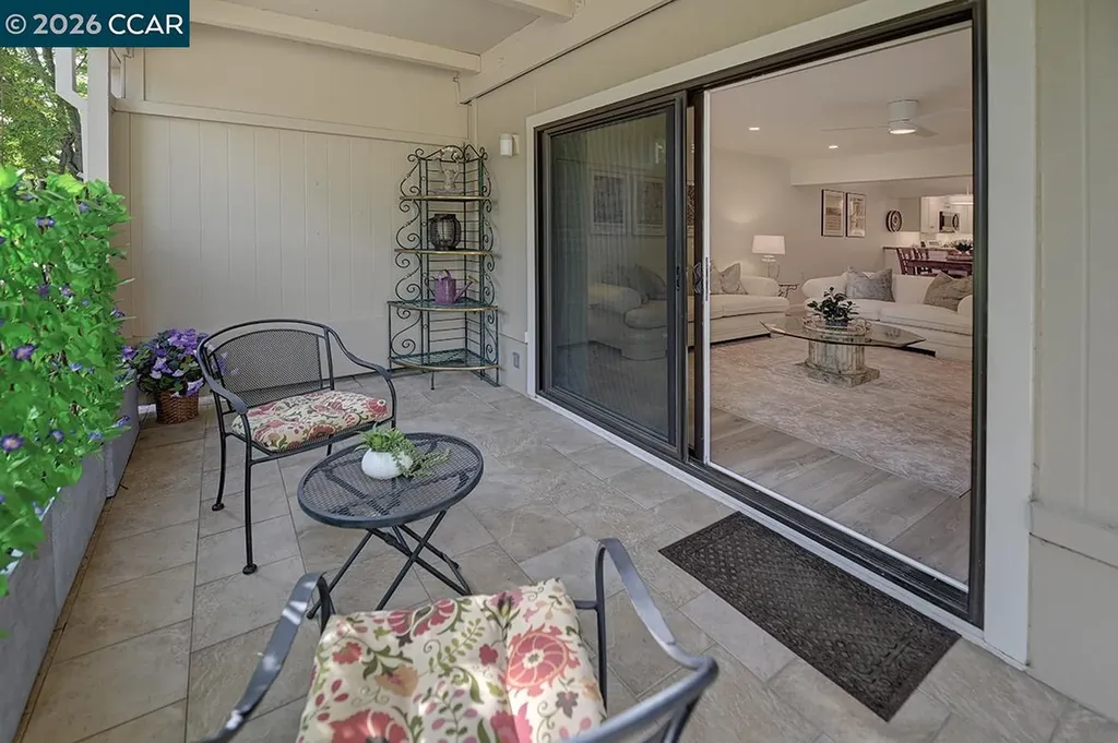 2017 Oakmont Way Walnut Creek CA 94595