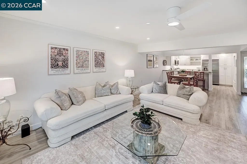 2017 Oakmont Way Walnut Creek CA 94595