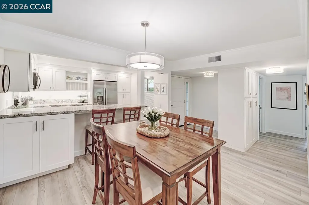 2017 Oakmont Way Walnut Creek CA 94595