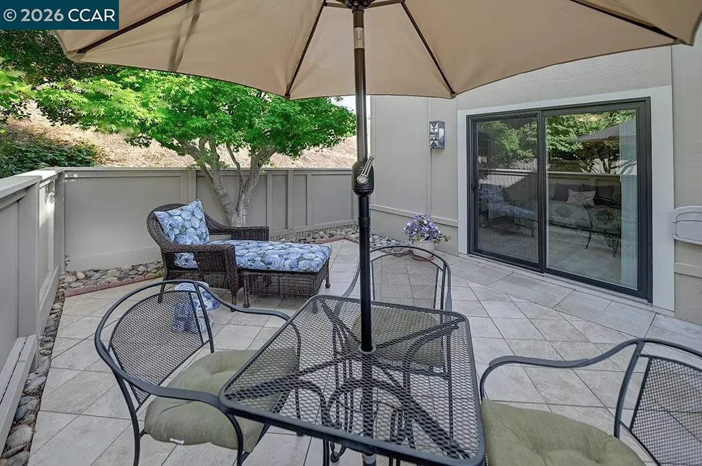 2017 Oakmont Way Walnut Creek CA 94595