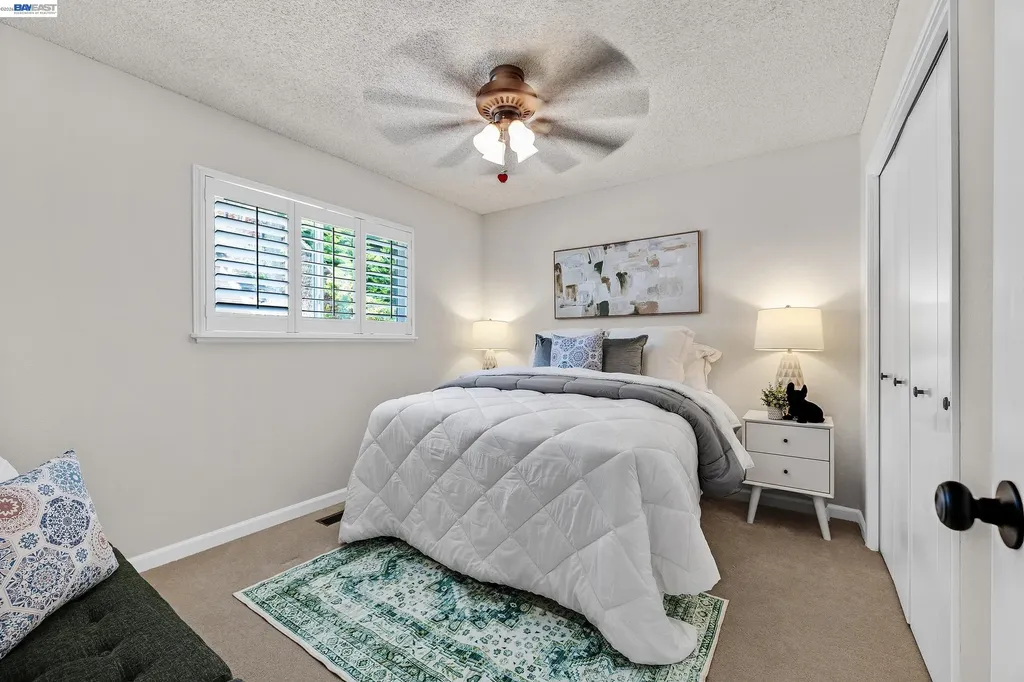 21671 Shady Spring Road Castro Valley CA 94546
