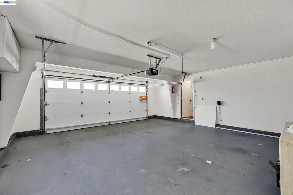 21671 Shady Spring Road Castro Valley CA 94546