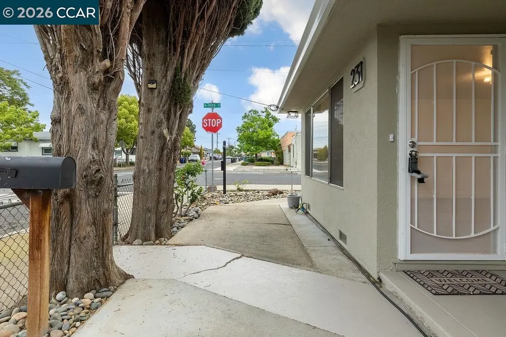 231 Star Street Oakley CA 94561