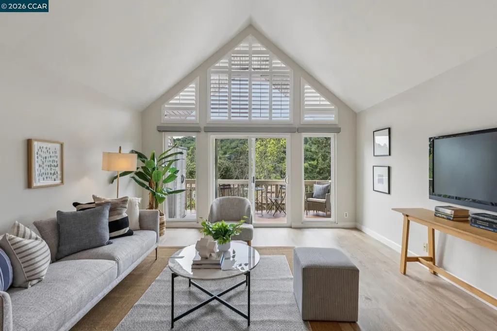 122 Ascot Court Moraga CA 94556