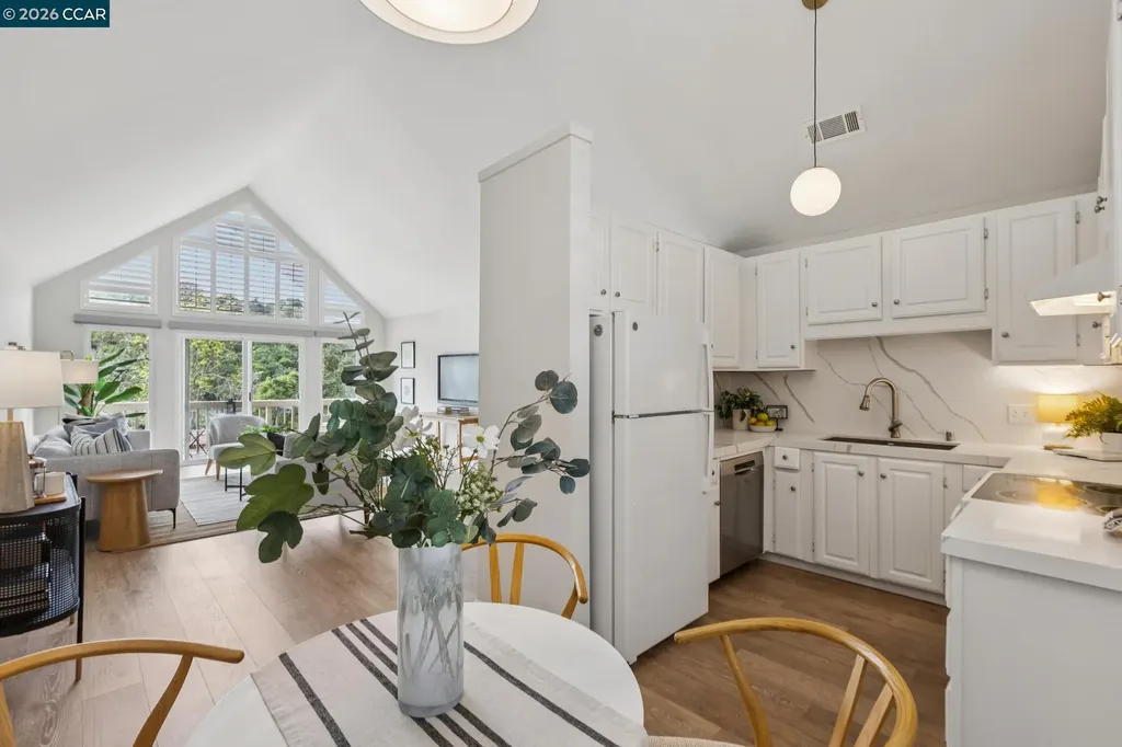 122 Ascot Court Moraga CA 94556