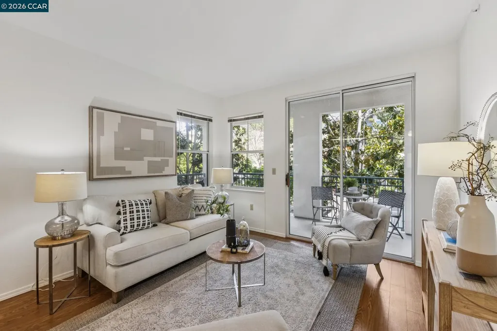 1840 Tice Creek Walnut Creek CA 94595