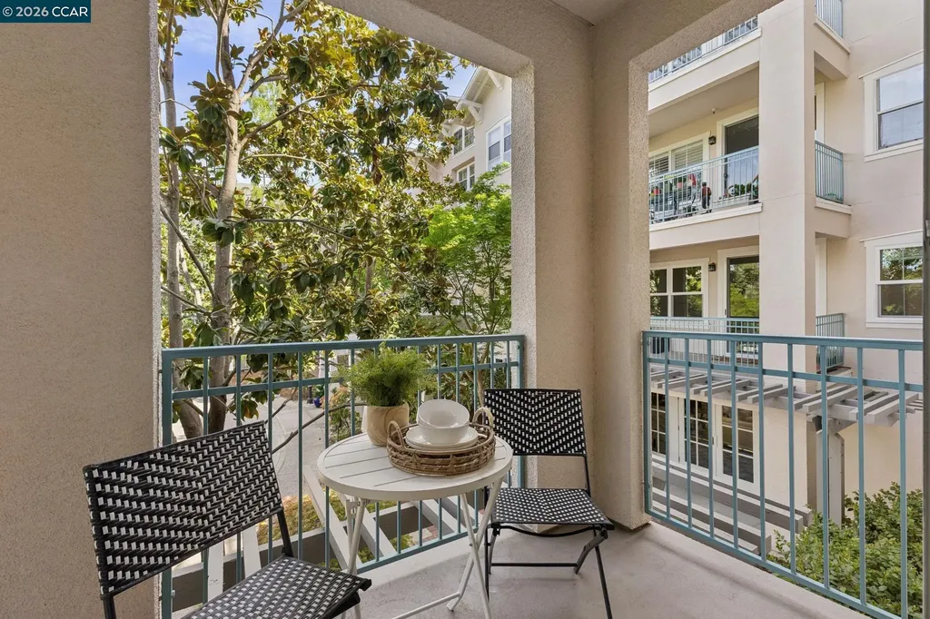 1840 Tice Creek Walnut Creek CA 94595
