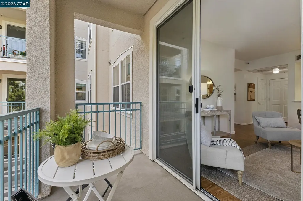 1840 Tice Creek Walnut Creek CA 94595