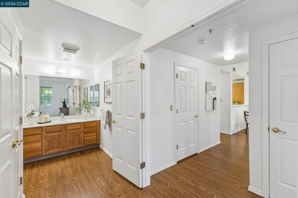1840 Tice Creek Walnut Creek CA 94595