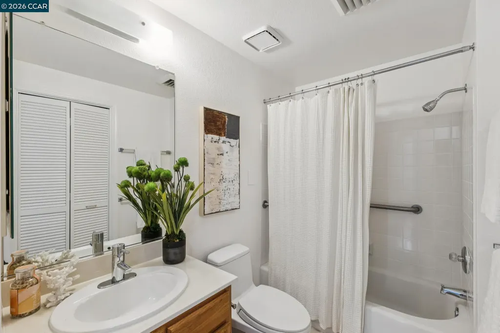 1840 Tice Creek Walnut Creek CA 94595