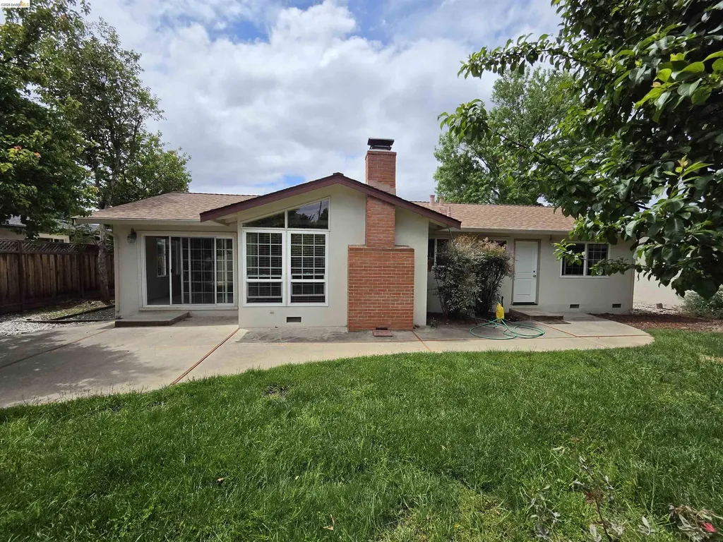 442 Candleberry Road Walnut Creek CA 94598