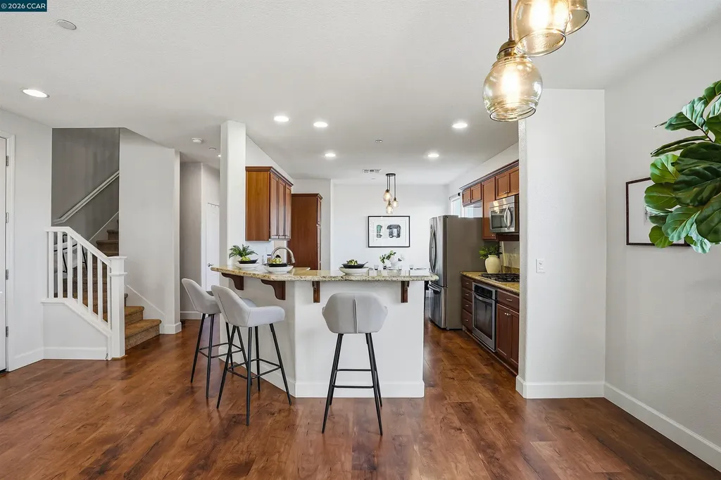 527 Falling Star Drive Martinez CA 94553