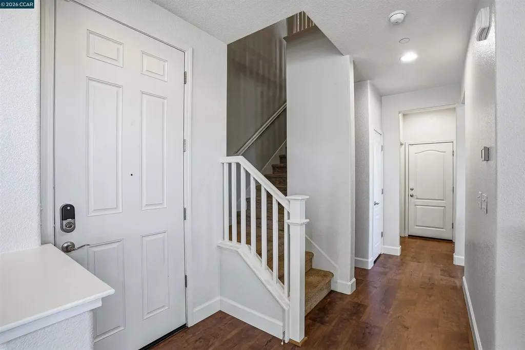 527 Falling Star Drive Martinez CA 94553